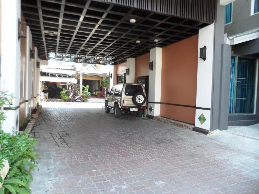 צ'יאנג מאי La-Mer Hotel מראה חיצוני תמונה